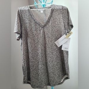 Athleta size Large Breezy Scoop V-Neck Tee